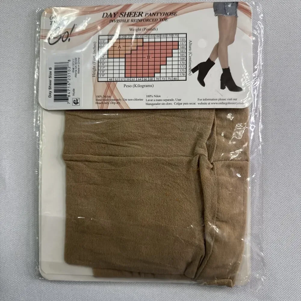 Vintage On The Go! Day Sheer Pantyhose Double Reinforced Toe Size B Nude Y2K